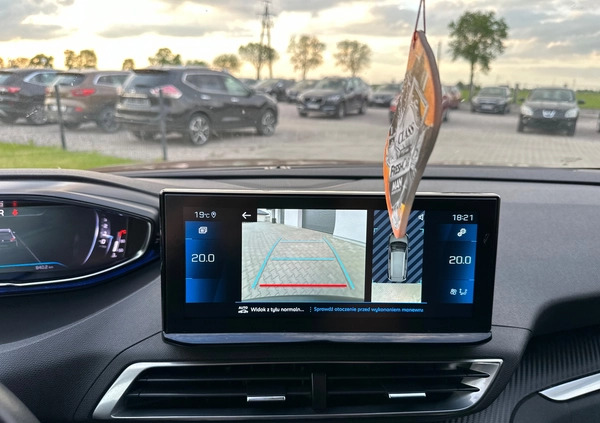 Peugeot 5008 cena 109900 przebieg: 139000, rok produkcji 2021 z Boguchwała małe 667